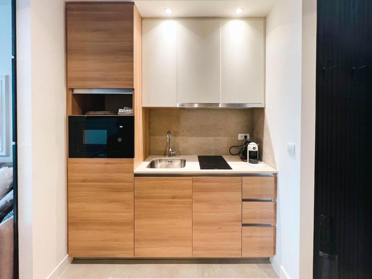 Waterfront Luxury Suites Belgrád Kültér fotó