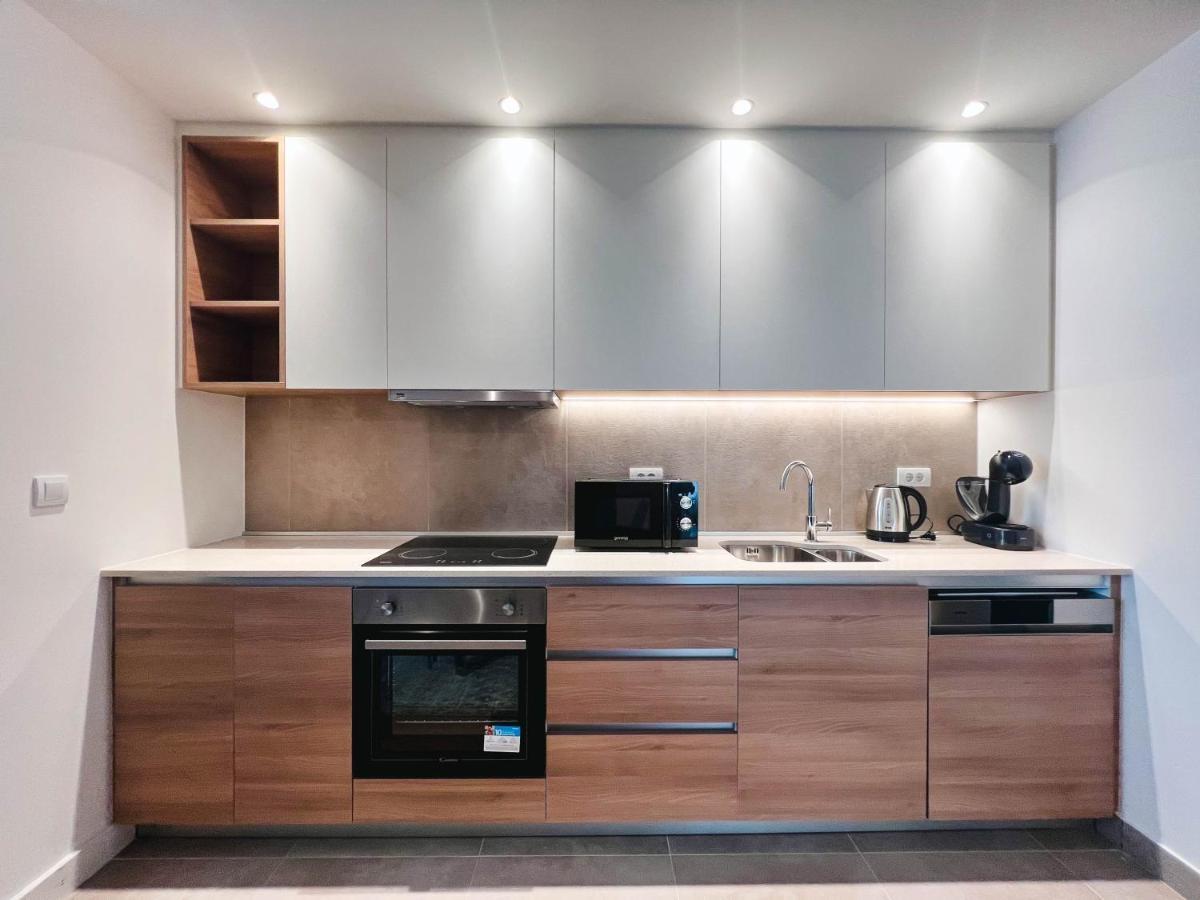 Waterfront Luxury Suites Belgrád Kültér fotó