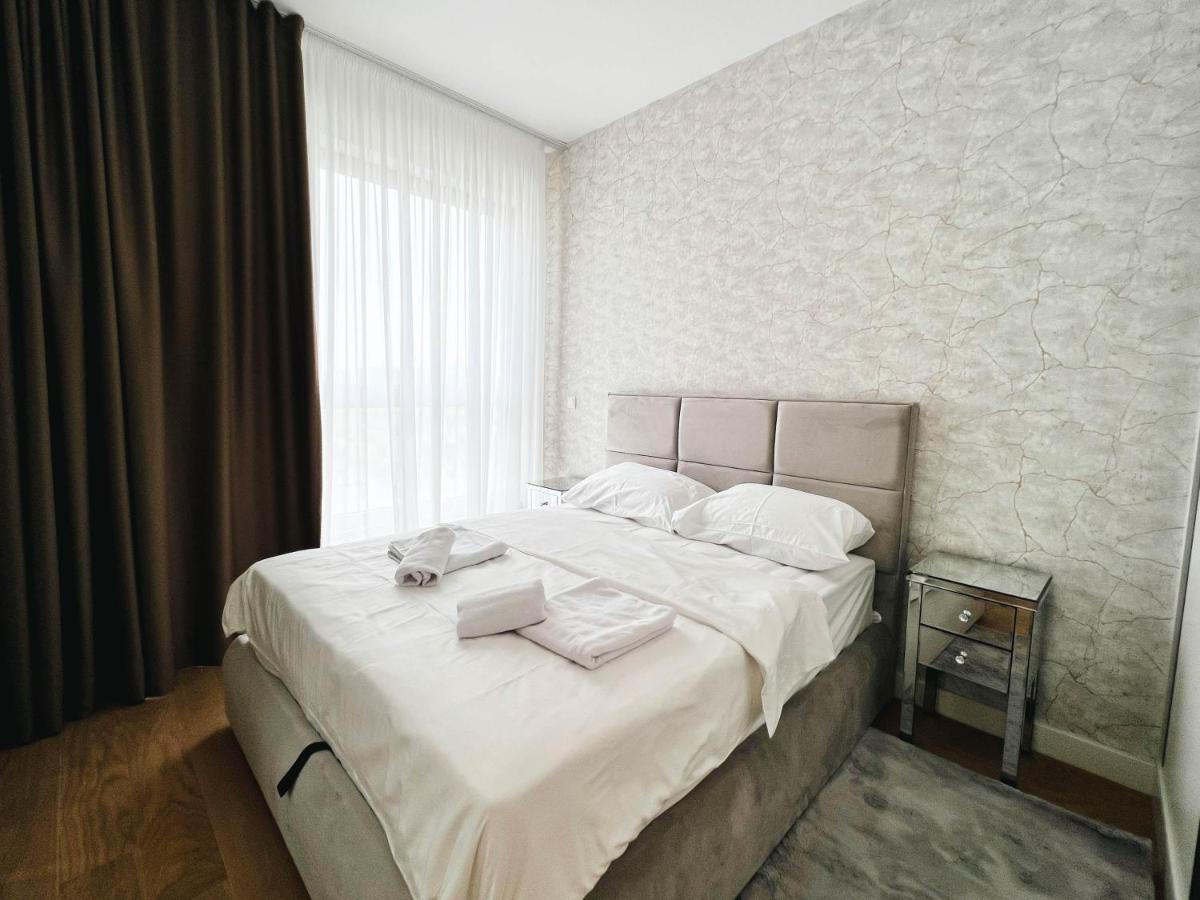 Waterfront Luxury Suites Belgrád Kültér fotó