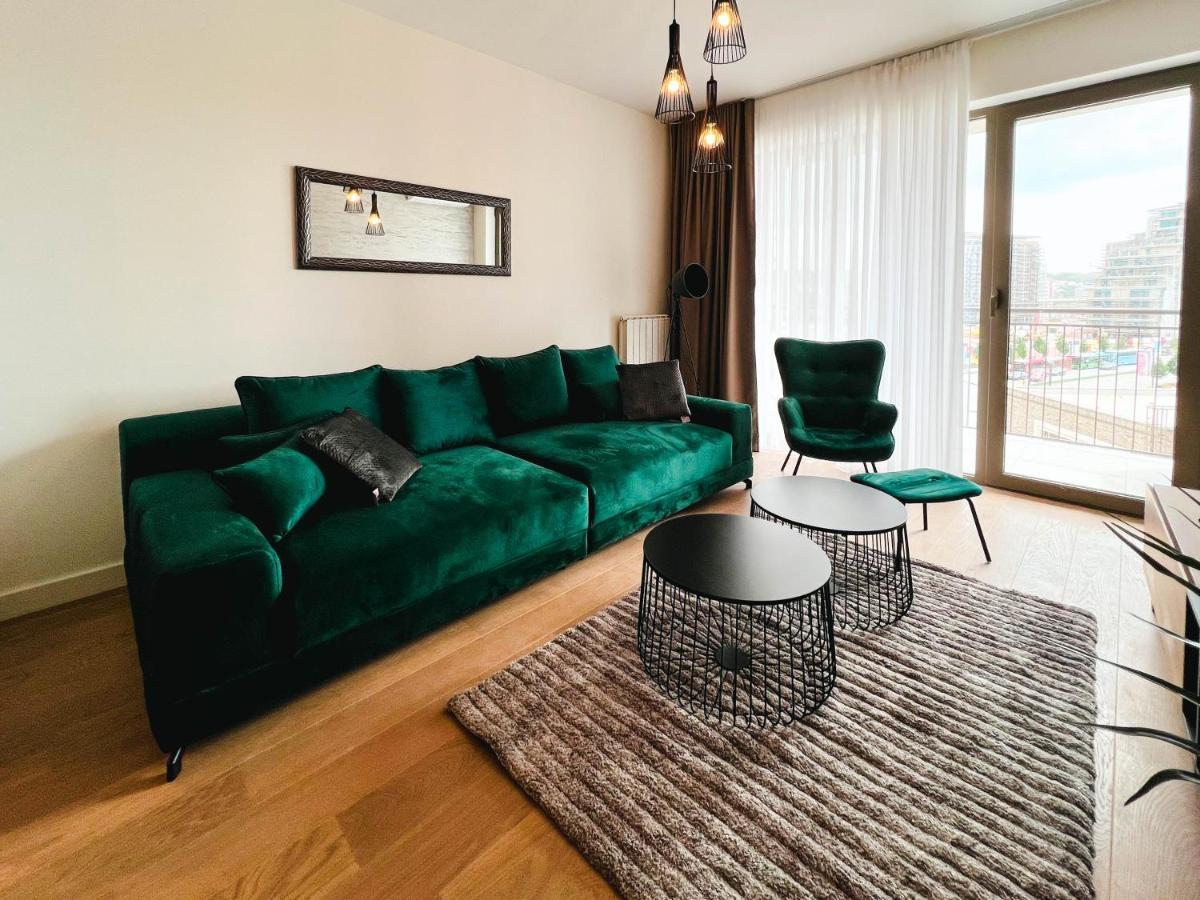 Waterfront Luxury Suites Belgrád Kültér fotó