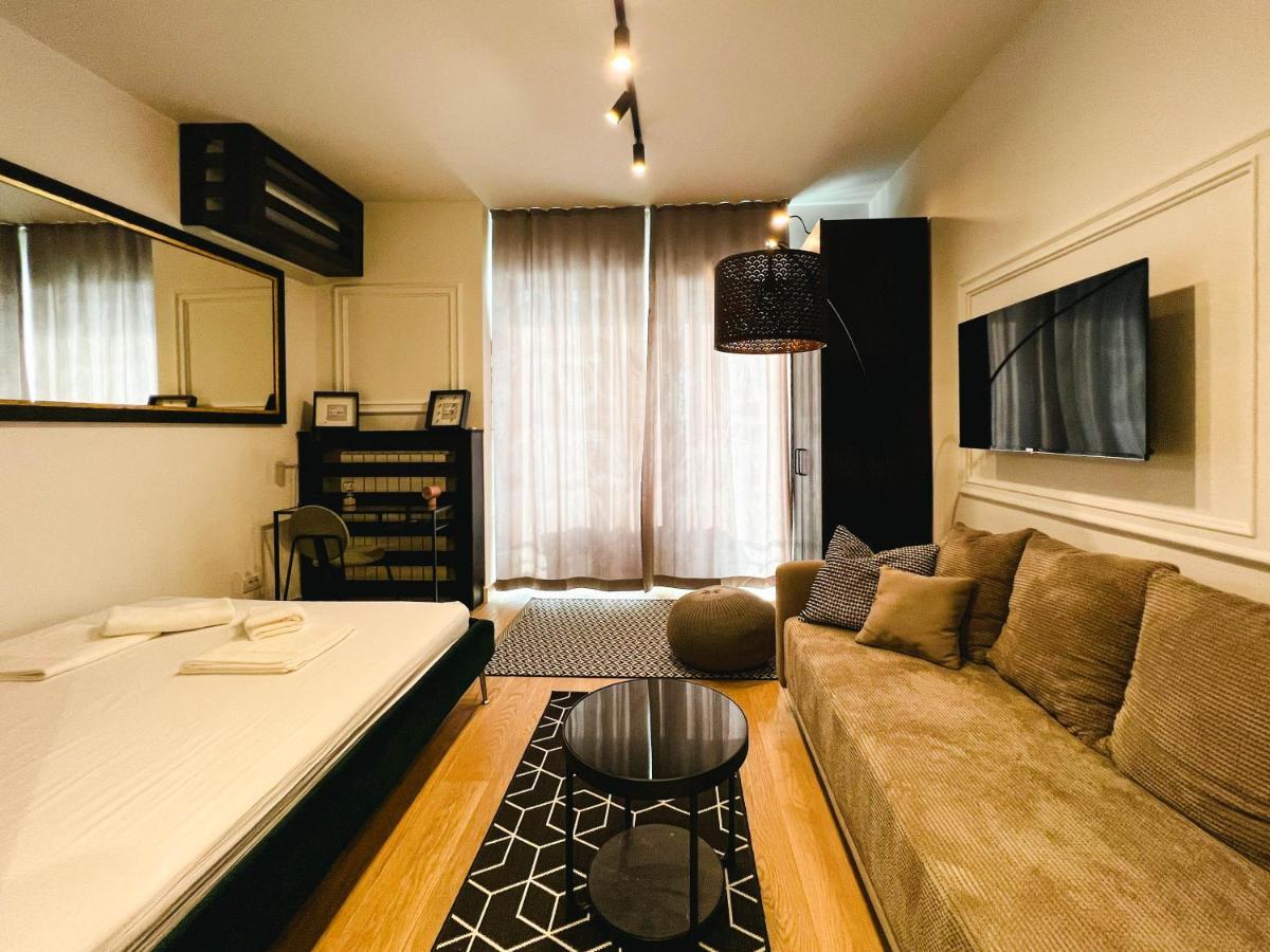 Waterfront Luxury Suites Belgrád Kültér fotó