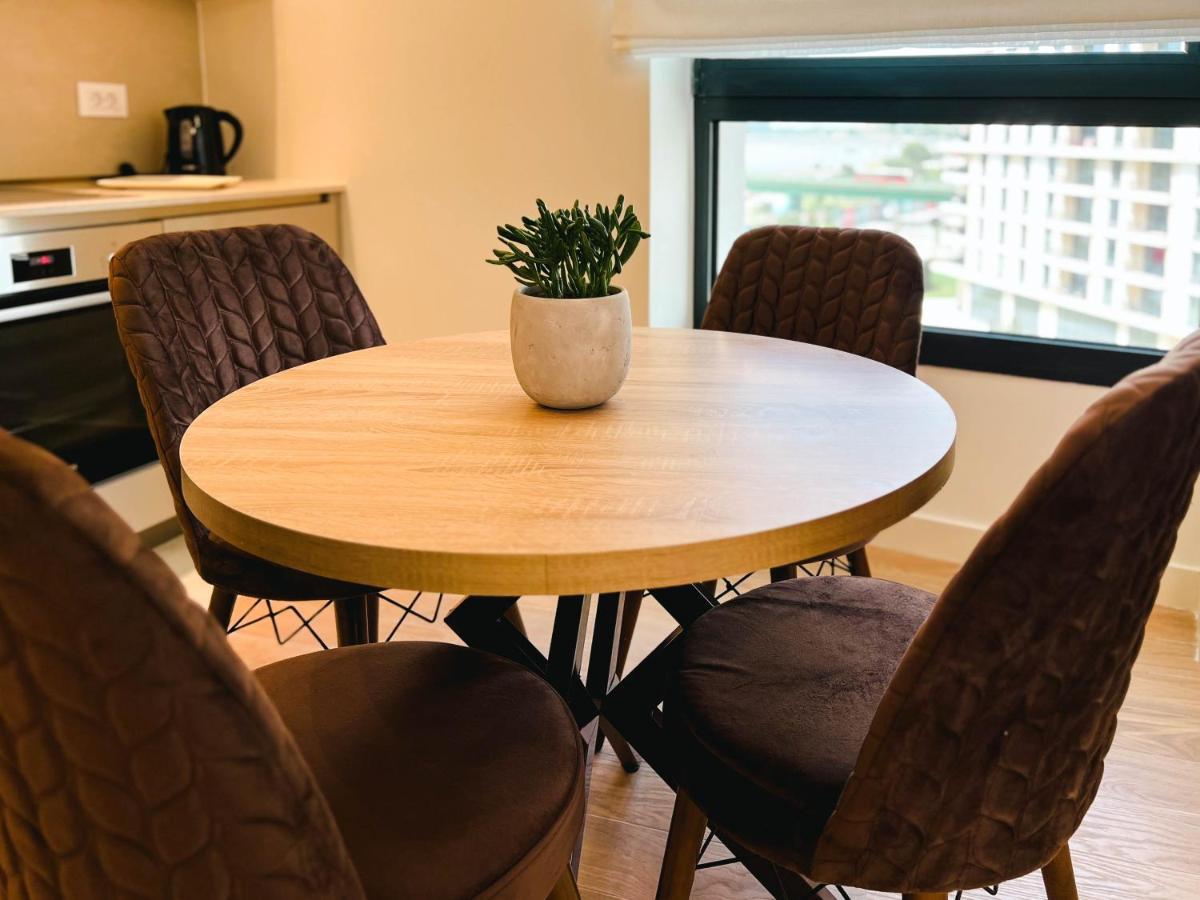 Waterfront Luxury Suites Belgrád Kültér fotó
