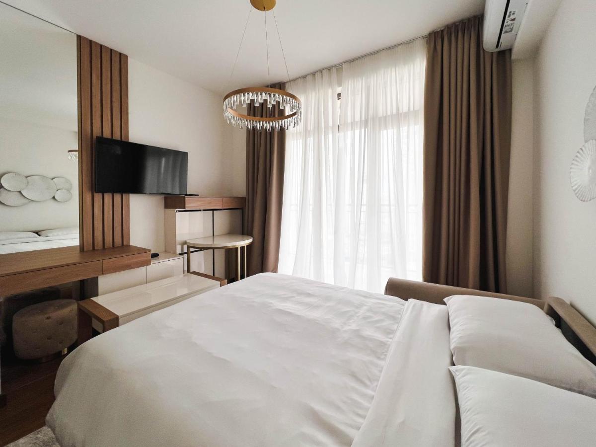 Waterfront Luxury Suites Belgrád Kültér fotó